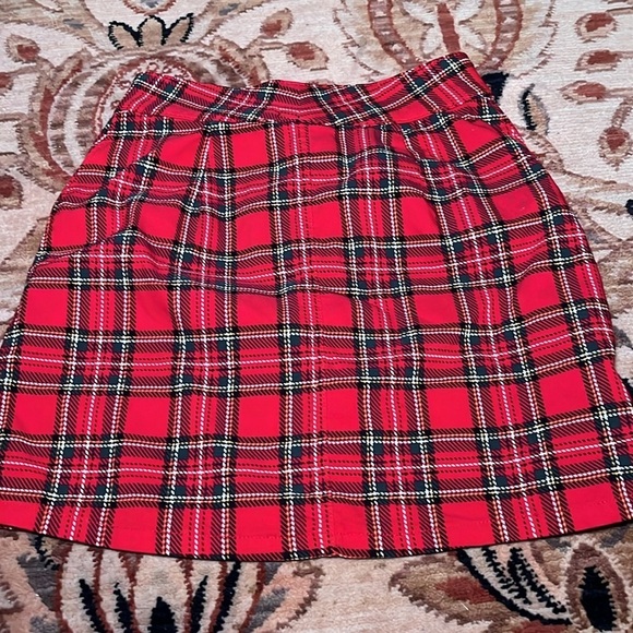 Social Tourist red plaid mini skirt size XS - Picture 6 of 6
